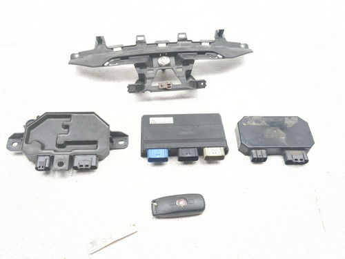 tx57978-18-26-honda-gl1800-