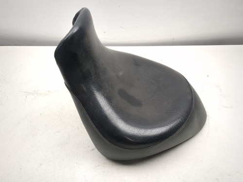 04-09 Honda VTX1300R VTX 1300 Front Driver Seat 77200-MEA-6700