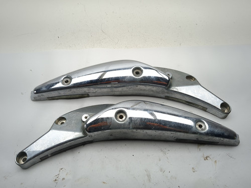 06-25 Suzuki VZR1800 M109R Boulevard Rear Fender Strut Set 41611