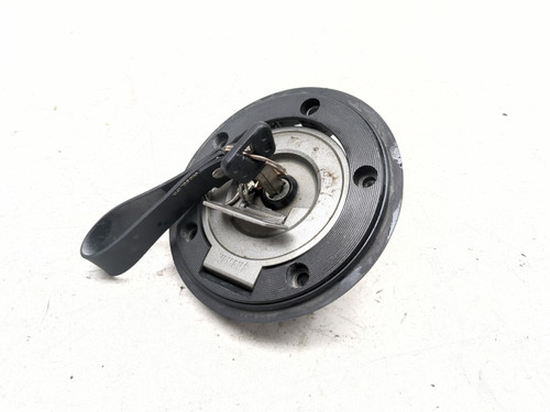 22-25 Yamaha YZF-R7 YZF R7 Front Fuel Tank Cap Gas Petrol 1WS