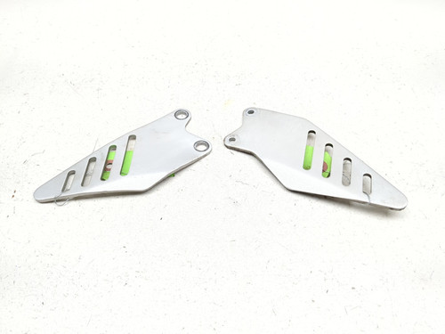 13-18 Kawasaki ZX 636 ZX6R Rear Heel Guard Set 55020-0859 - Sun