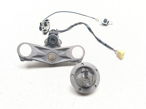 07-08 Kawasaki Ninja ZX600 ZX6R Ignition Triple Gas Cap Seat Lock