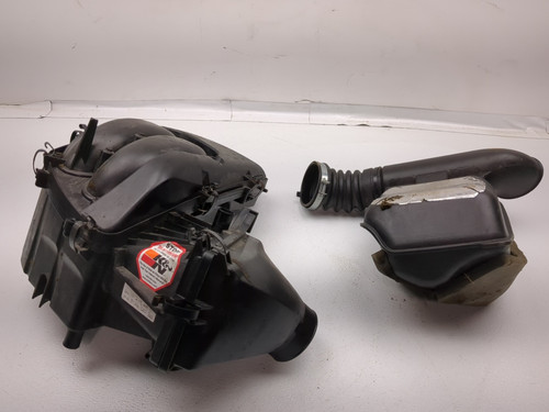 10-13 Can-Am Spyder Roadster RT Inner Airbox Resonator 707800299