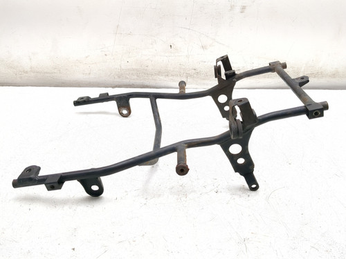 86-06 Kawasaki Concours ZG1000 Front Upper Fairing Stay 23062-1100