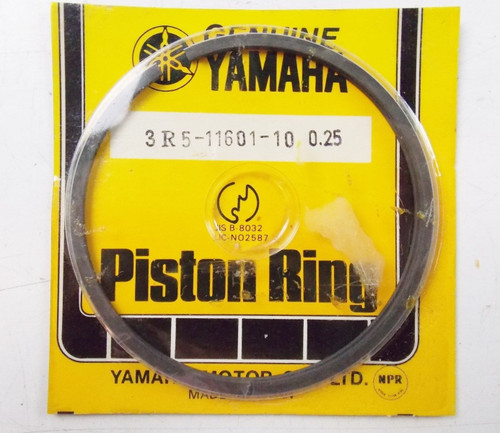 80-81 Yamaha YZ465 G H Piston Ring Set 1ST O/S 0.25MM Oversize 3R5