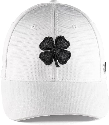 Black Clover- Iron X Snow