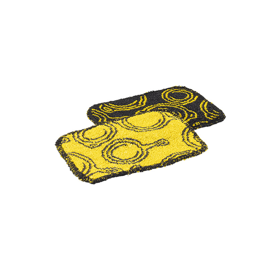 This hardworking, everyday scrub cloth is gentle on all kinds of cookware. Clean cast iron or enameled cast iron without stripping seasoning or scratching surfaces. The non-abrasive surface and flexible design get into corners to help keep cookware clean. Plus, it’s machine washable and dishwasher safe, so you can keep it in rotation for longer.