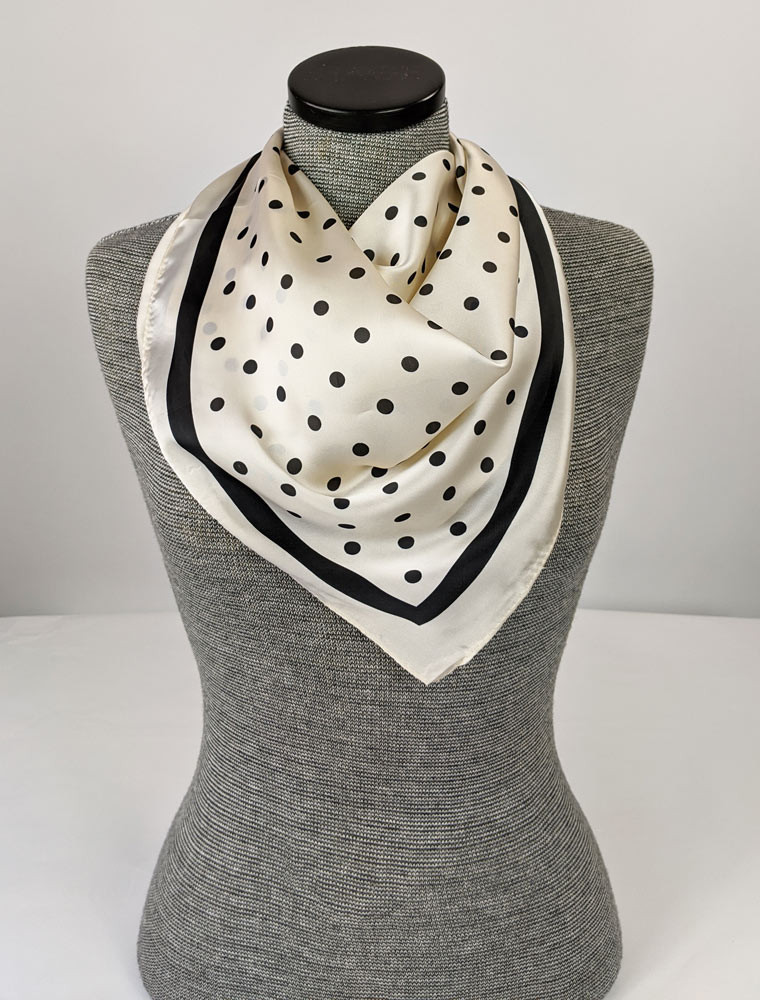 トップス BEEDEN DOTS SCARF NECK TOPS Bella Polk Dot Scarf Top