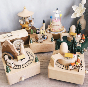 HANDMADE WOODEN DIY TRAIN MUSIC BOX HANDMADE WOODEN DIY TRAIN MUSIC BOX