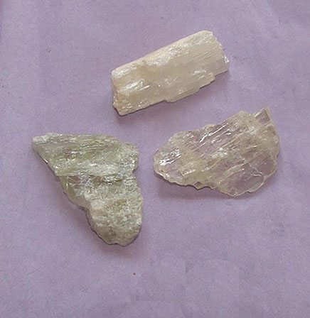 hiddenite.436.jpg