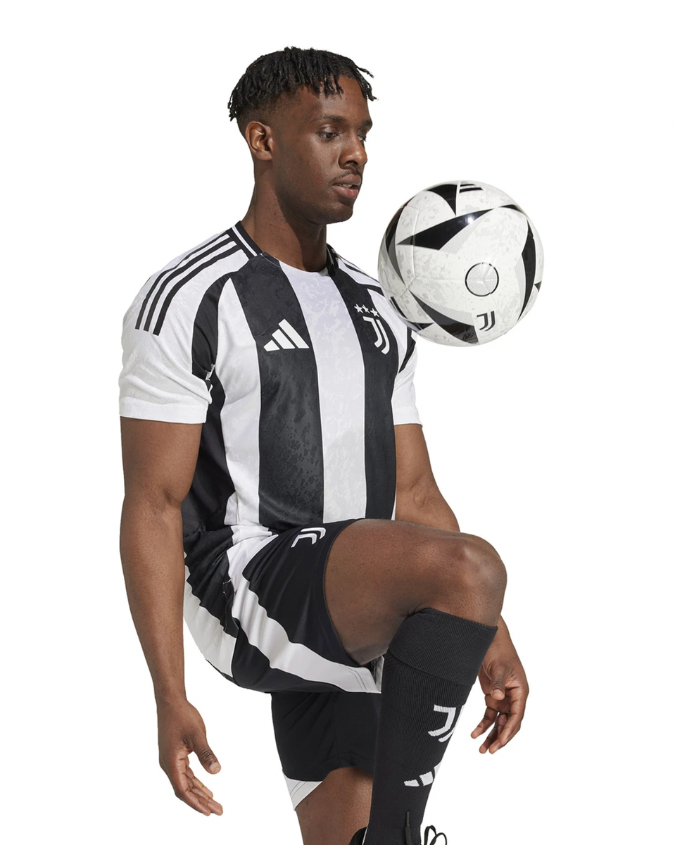 Juventus 24/25 Authentic Men's Home Shirt
