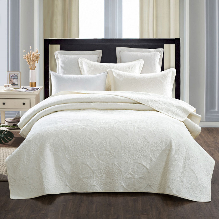 Classic Quilts Elegant Ivory King Bed Coverlet Set | My Linen
