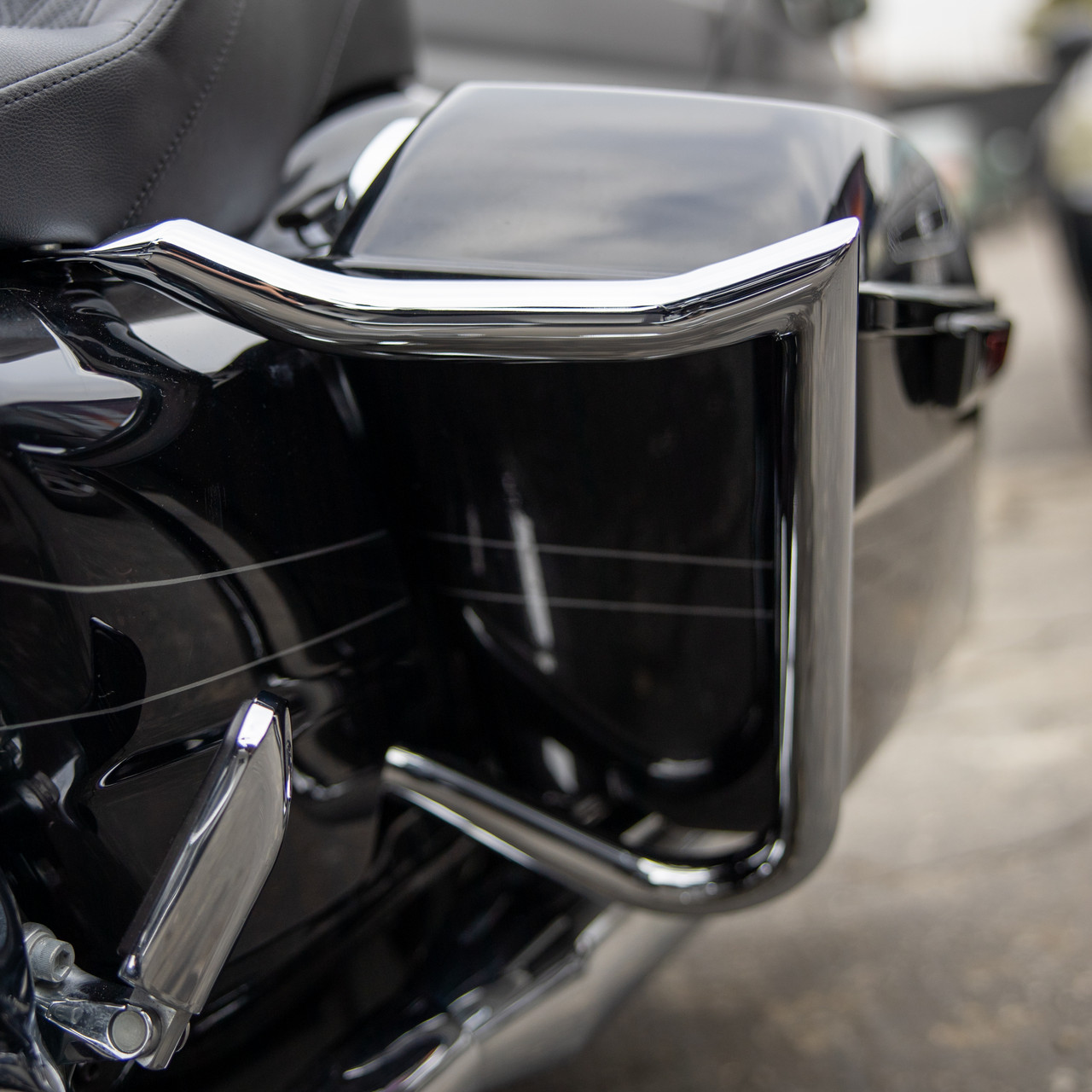 2019 road 2025 glide saddlebag guards