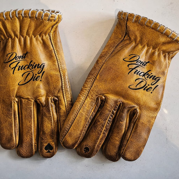 Gloves DONT DIE