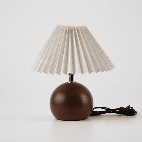 Calune Pleat Tischleuchte