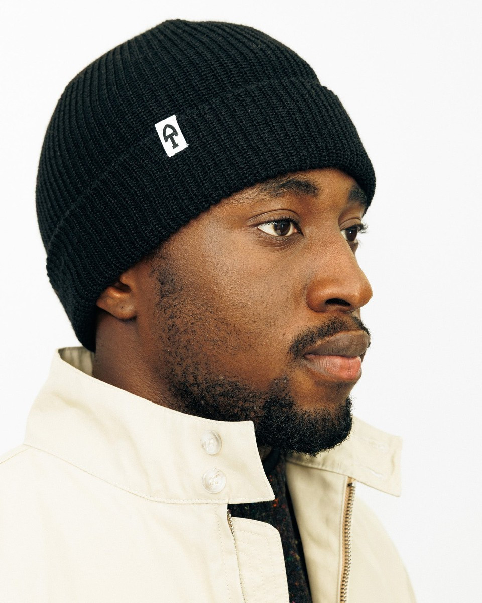 The Merino Beanie in Black