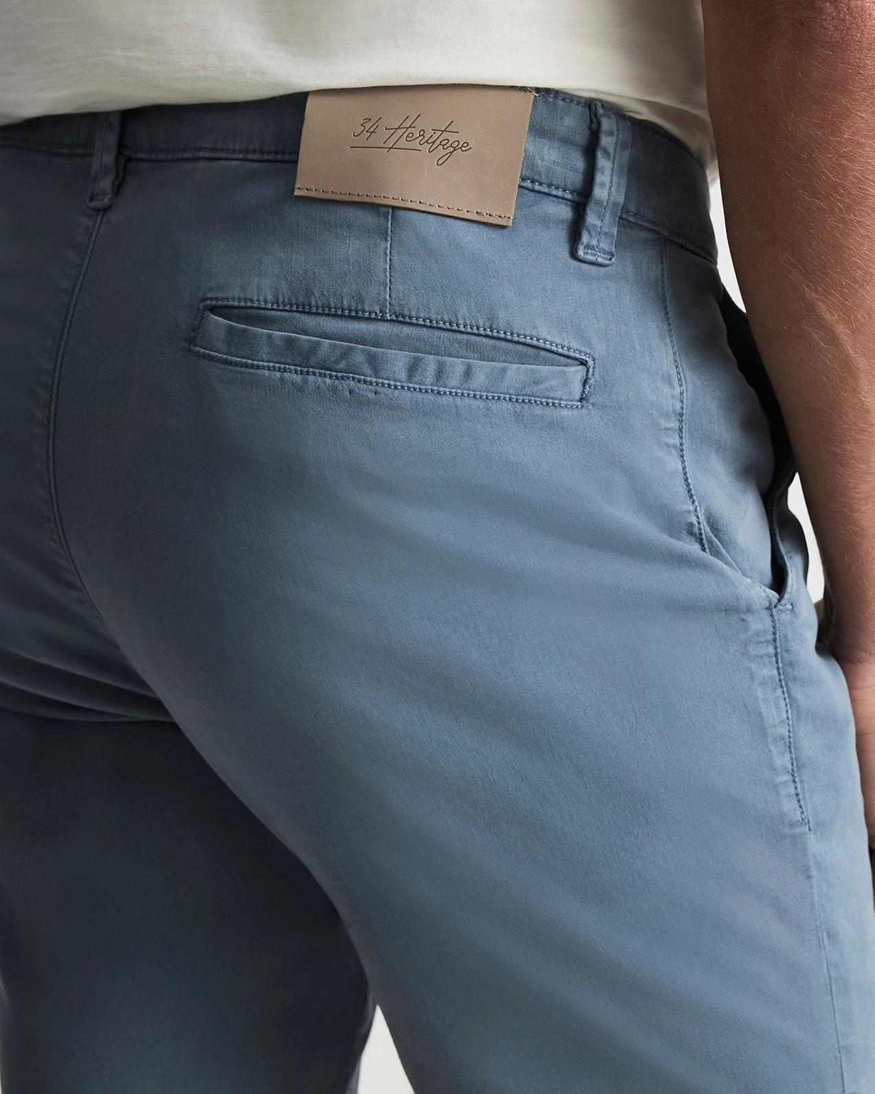 Arizona 9" Twill Shorts in Flint Stone