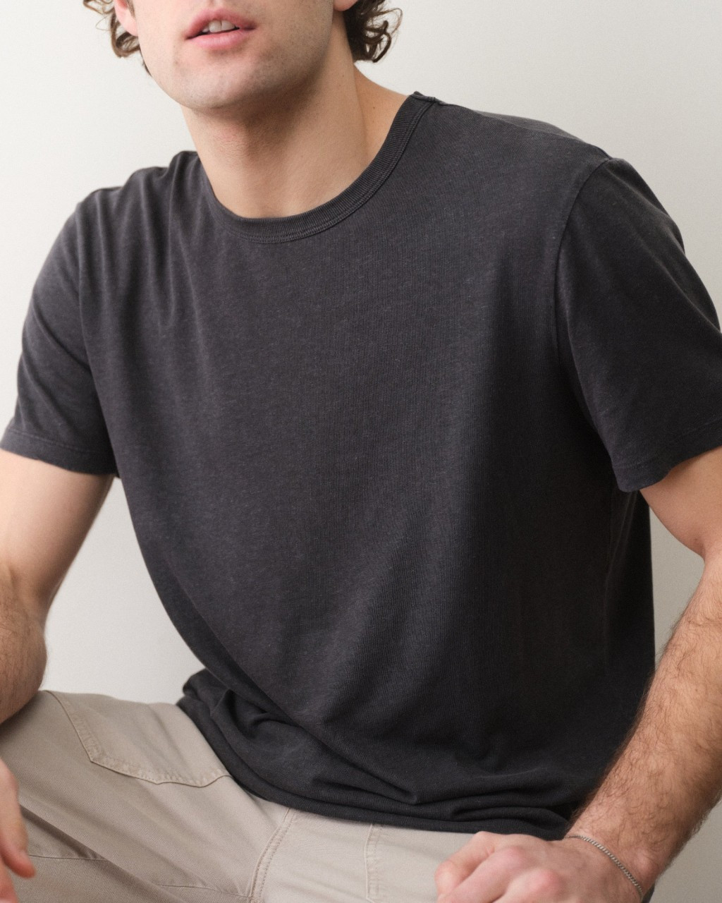 Hemp Cotton Relaxed Tee in Faded Black