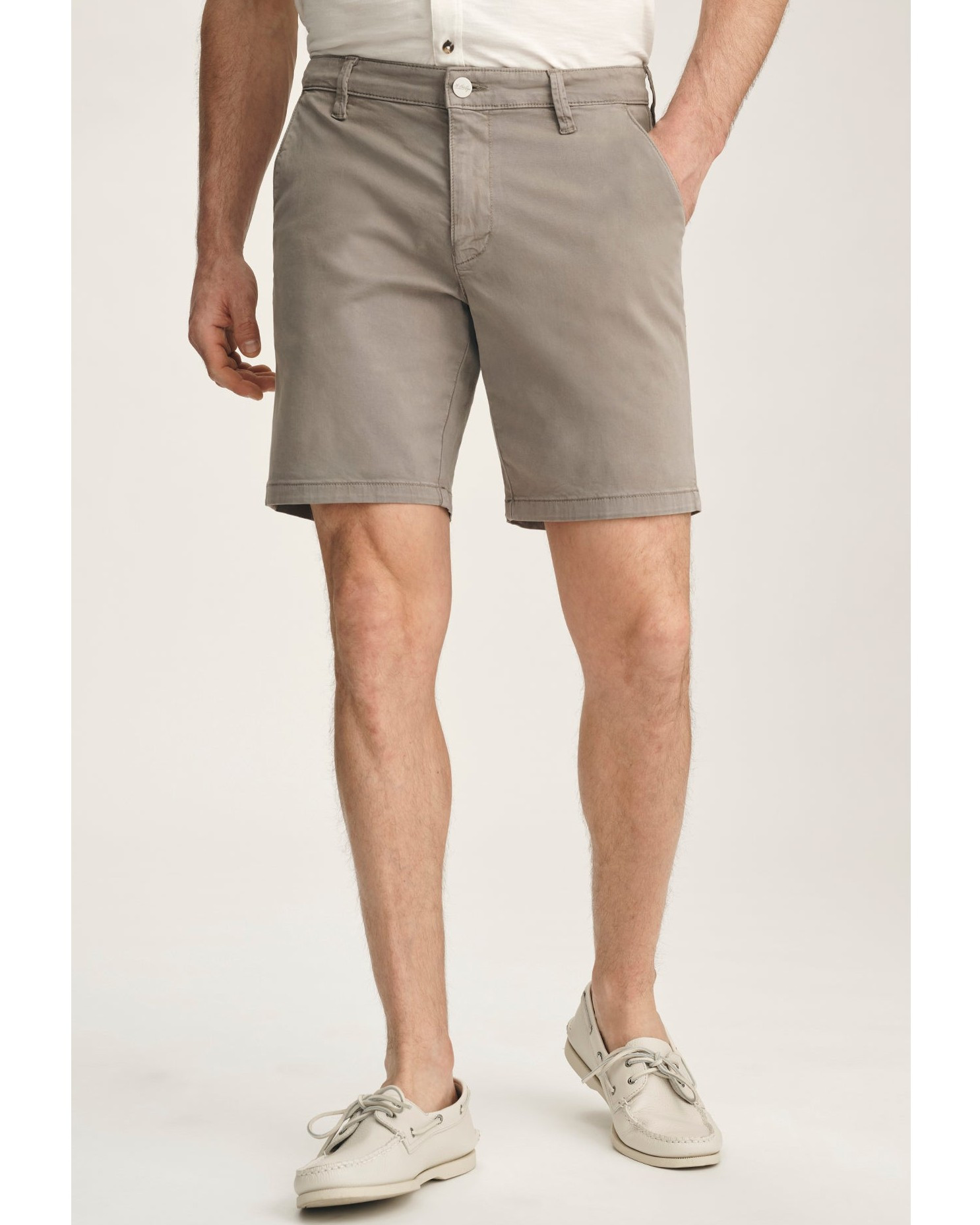 Arizona 9" Twill Shorts in Driftwood