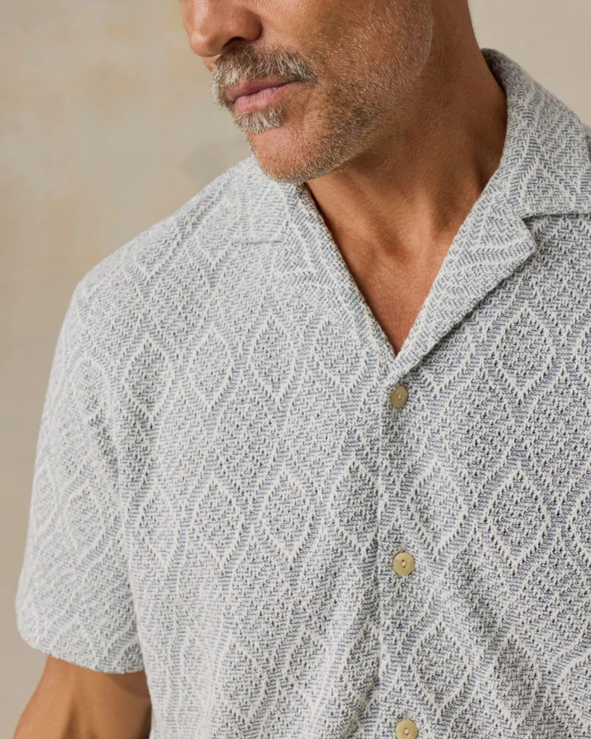 Oasis Camp Shirt in Blue Island Medallion