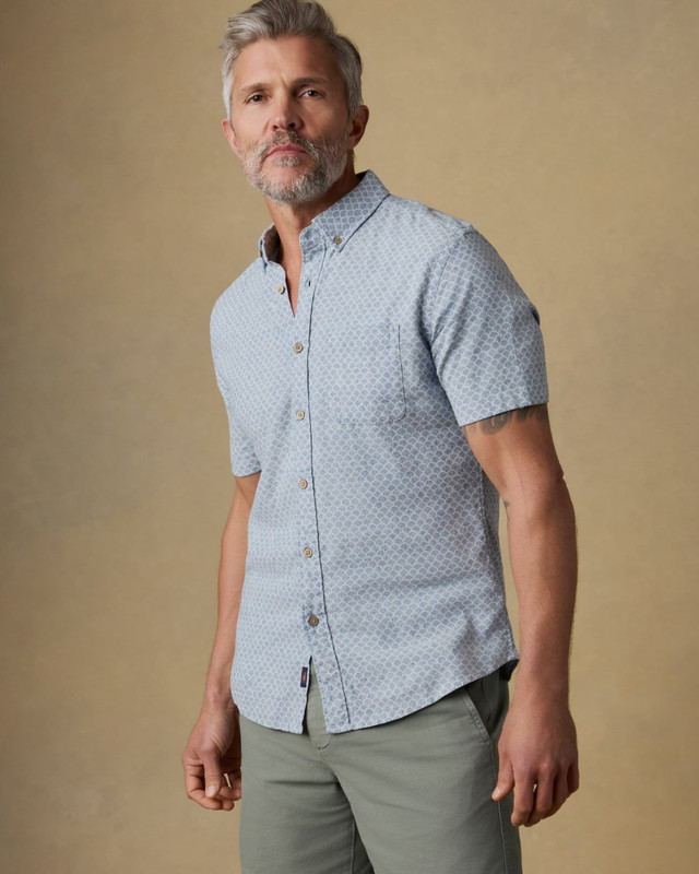 Short Sleeve Breeze Shirt in Fish Scale Redux