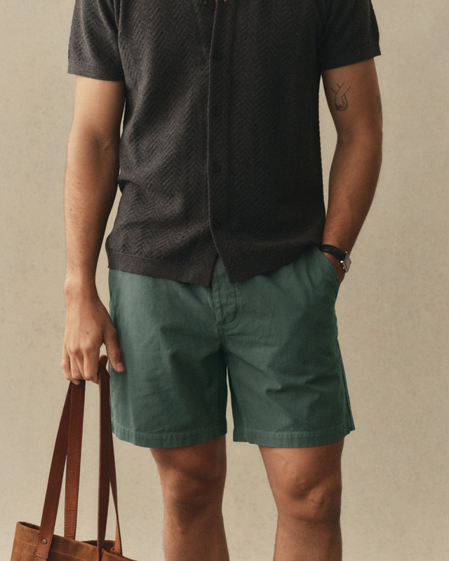The Apres Short in Organic Deep Sea Foundation Twill