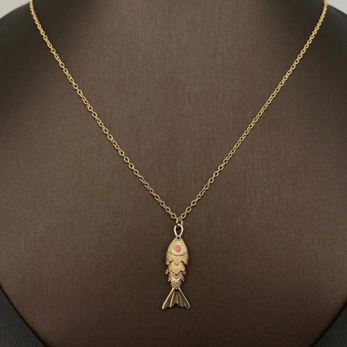 Mio Queena Swinging Tail Fish Charm Necklace - 3 Scales