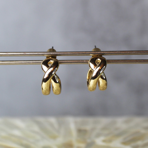 Layered & Twisted Hoops