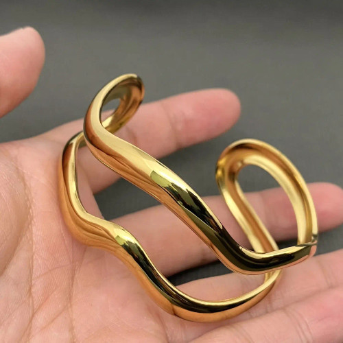 18K Gold Plated Stainless Steel Glossy Wave Cuff