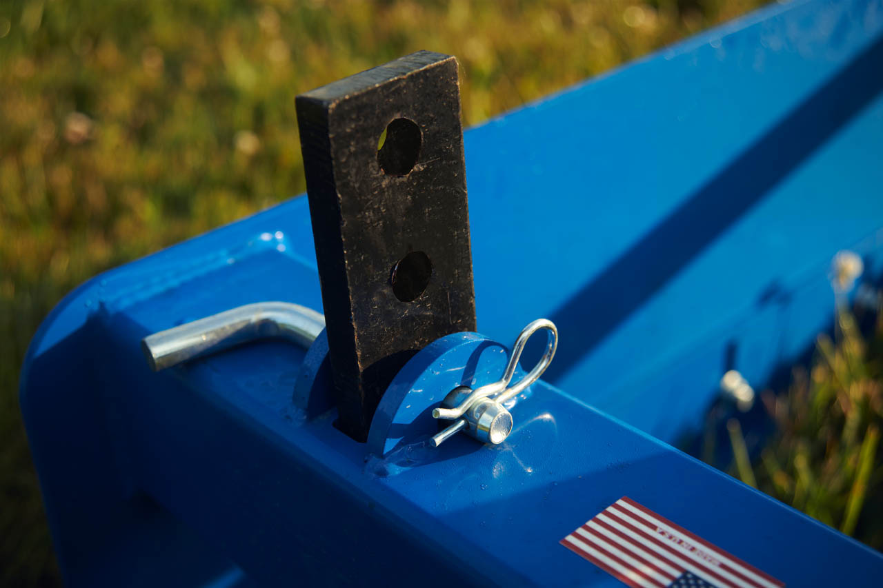 Closeup view of shank and pin assembly.