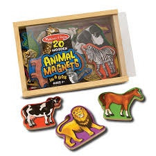 WOODEN ANIMAL MAGNETS