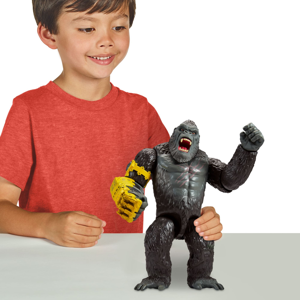 GODZILLA X KONG NEW EMPIRE GIANT KONG WITH AVEC BEAST GLOVE 11 INCHES