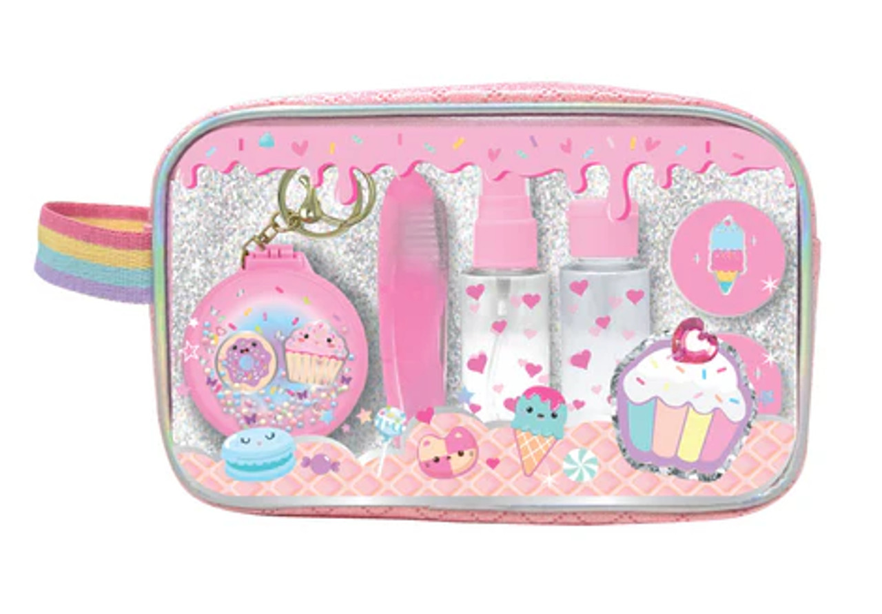 TRAVEL BEAUTY ESSENTIAL