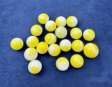 SOLID EGG MARBLES