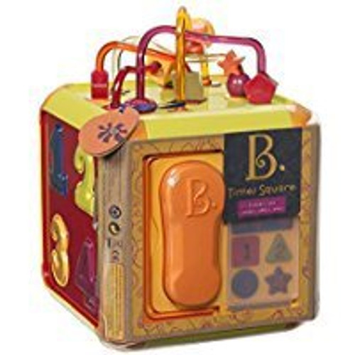 TIMES SQUARE ACTIVITY CUBE