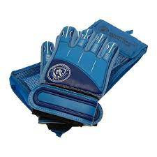 MANCHESTER CITY FC GOALKEEPER GLOVES KIDS