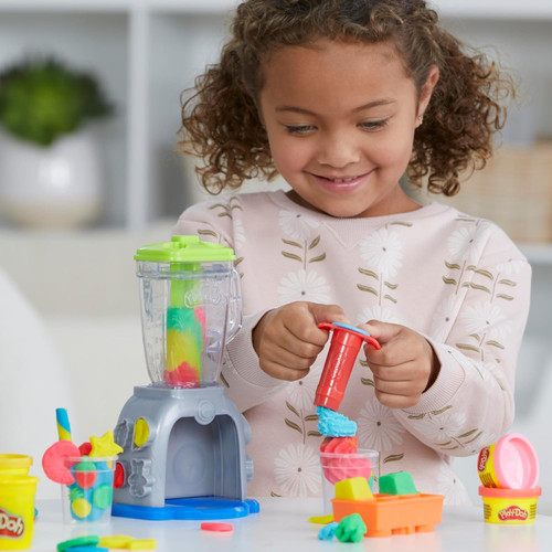 PLAY-DOH SWIRLIN SMOOTHIES BLENDER