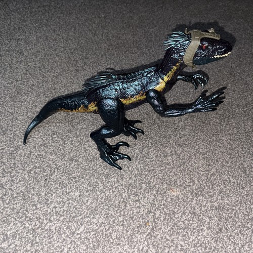 JURASSIC WORLD TRACK 'N ATTACK INDORAPTOR