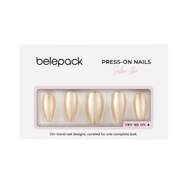 Champagne Pearl-Look Almond Nails