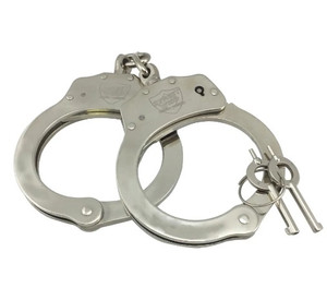 CE NICKEL PLATED HANDCUFF  (SWNPSSH)