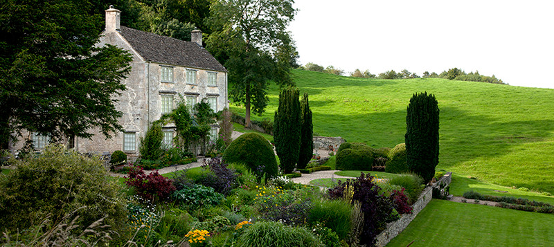 WHAT HOME MEANS TO ME with THE ENGLISH HOME MAGAZINE WHAT HOME MEANS TO ME with THE ENGLISH HOME MAGAZINE