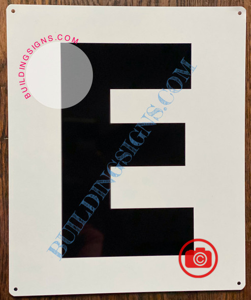 LETTER E SignWHITE
