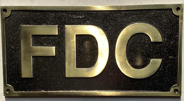 Cast Aluminum - cast bronze color/cast brass color