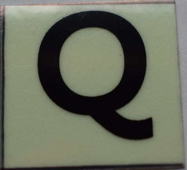 PHOTOLUMINESCENT DOOR NUMBER Q SIGN PHOTOLUMINESCENT DOOR NUMBER Q SIGN