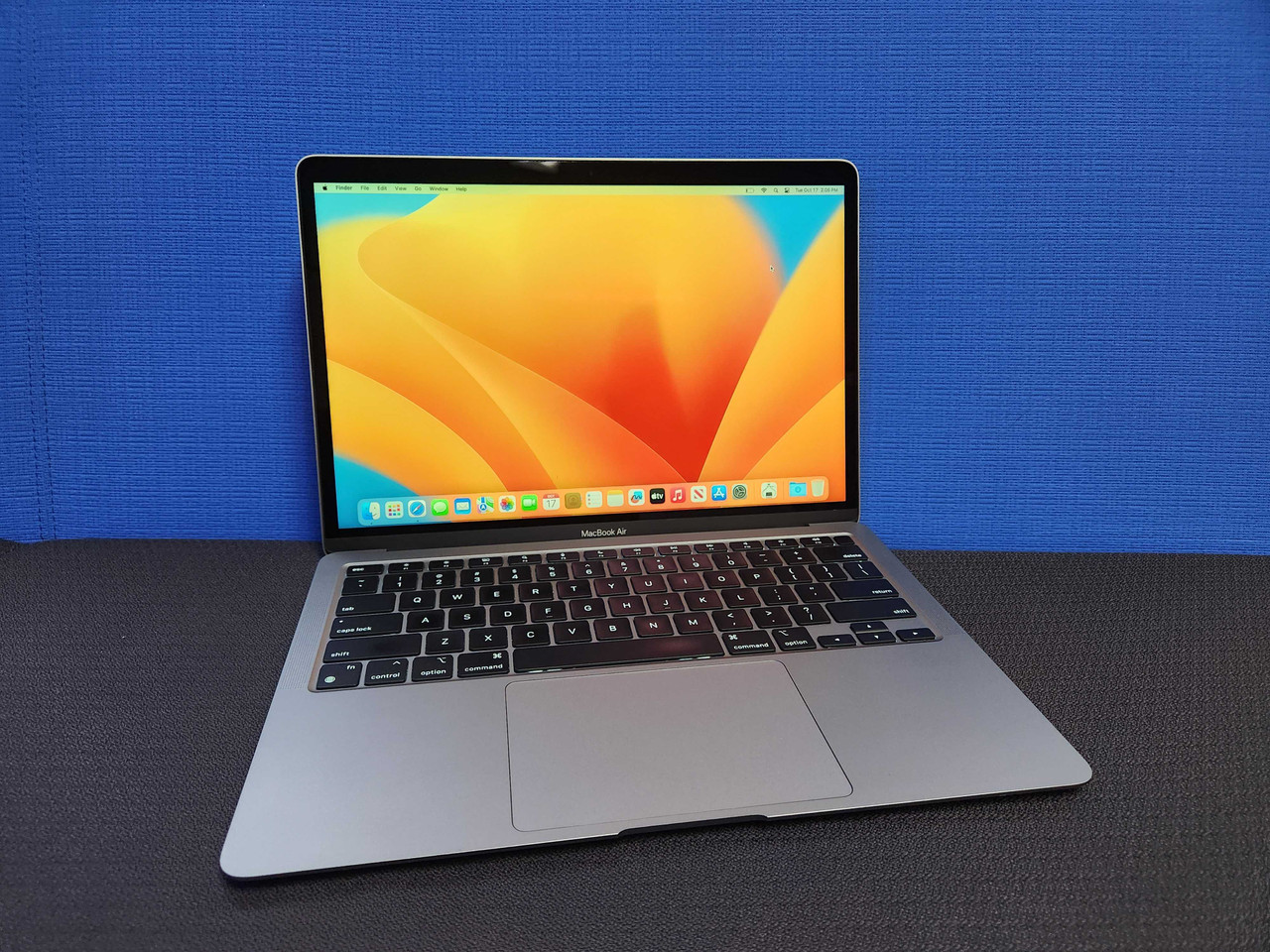 Apple MacBook Air(A2337) 13.3 Inch - M1 Chip - 8GB - 250GB