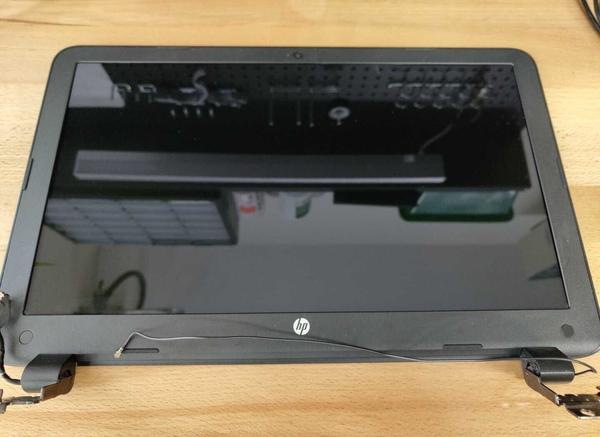 Genuine OEM HP Pavilion 15-F 15.6" Laptop HD LCD Screen Assembly