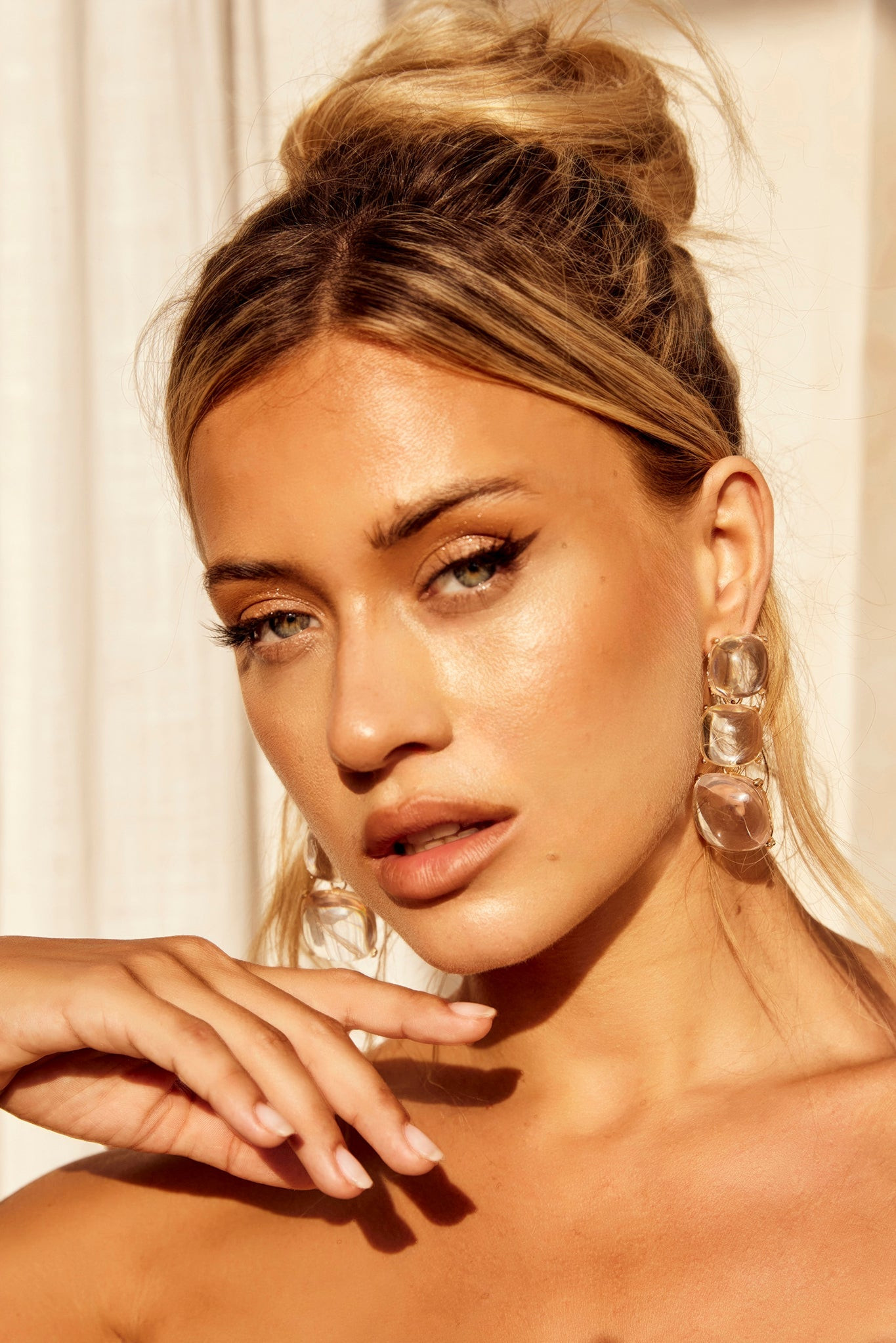 Find Your Paradise Earrings - Clear | Sage and Paige AUS.
