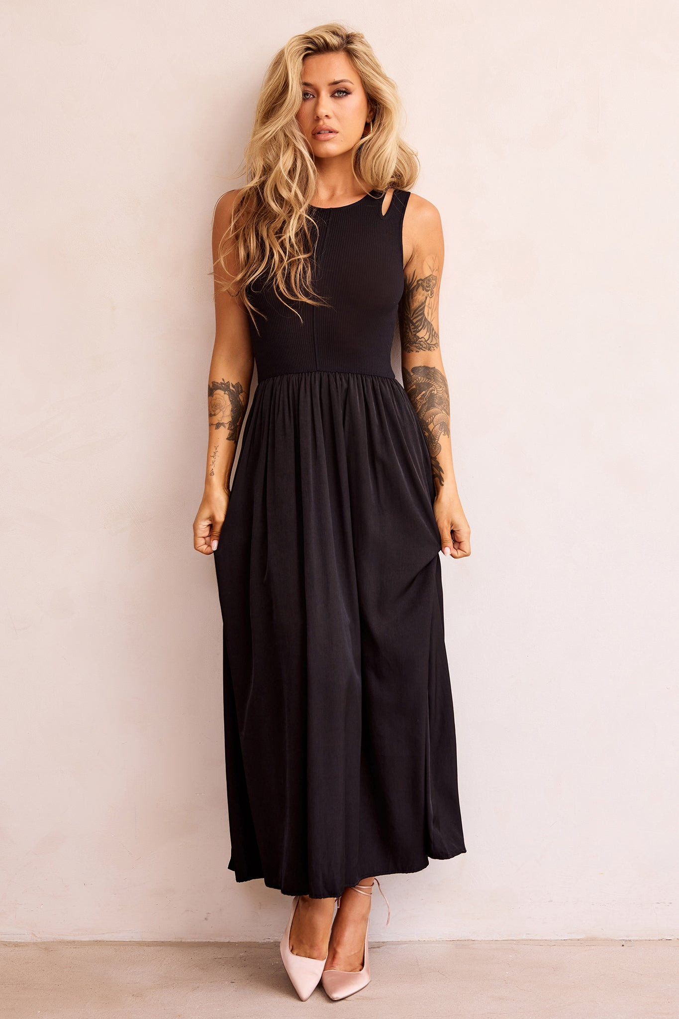 Just Looking Maxi Dress - Black | Sage and Paige AUS.