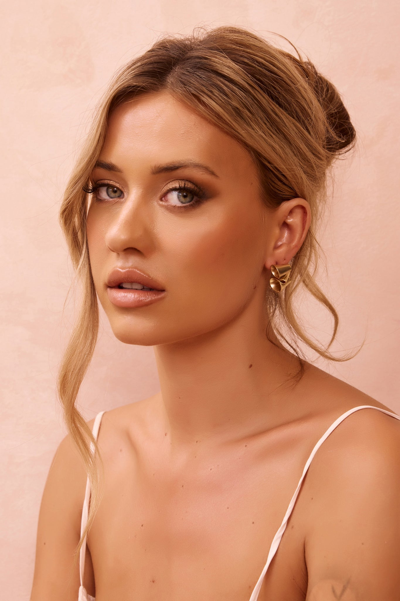 Luna Fold Earrings - Gold