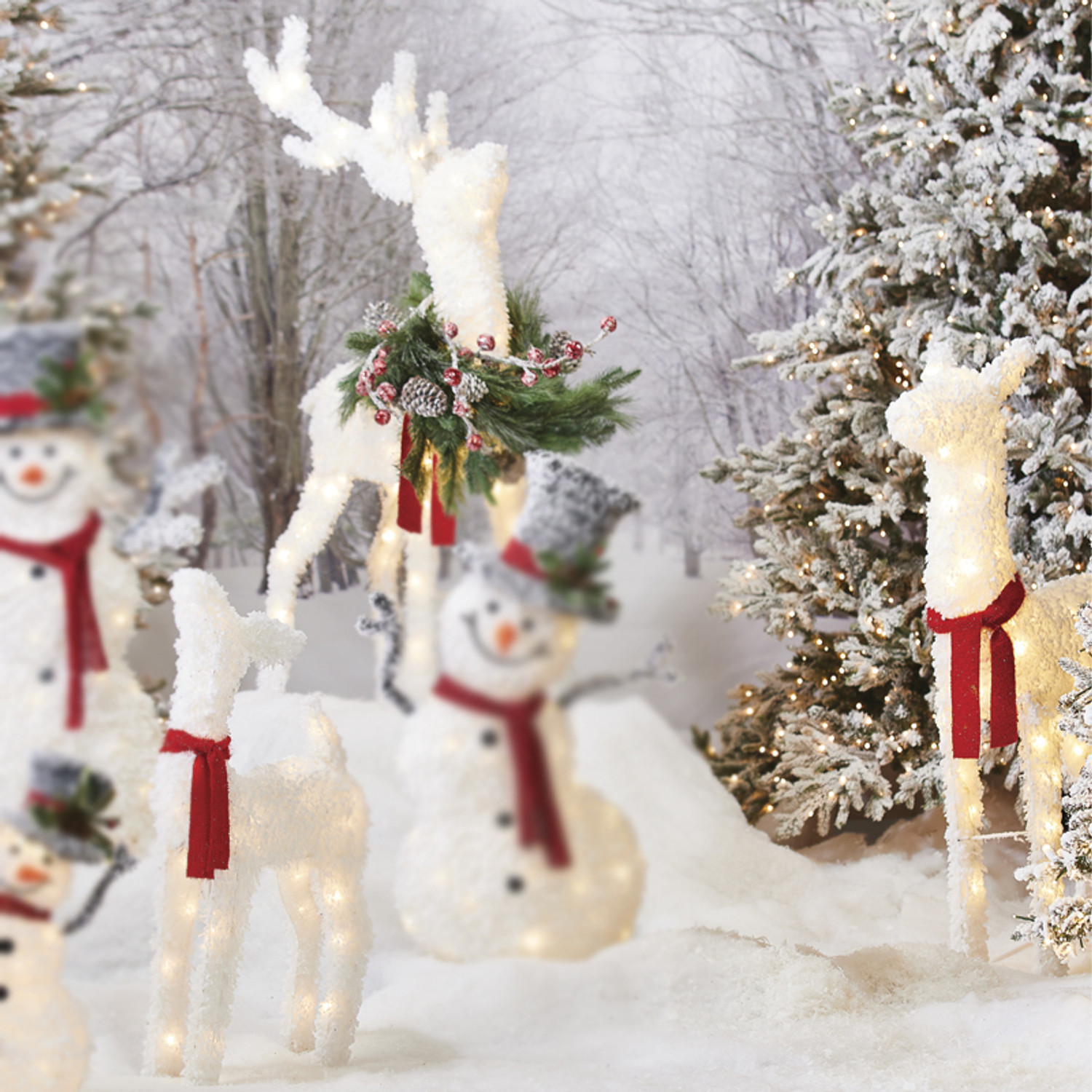 Enchanting White Outdoor Christmas Decorations to Illuminate Your Holidays